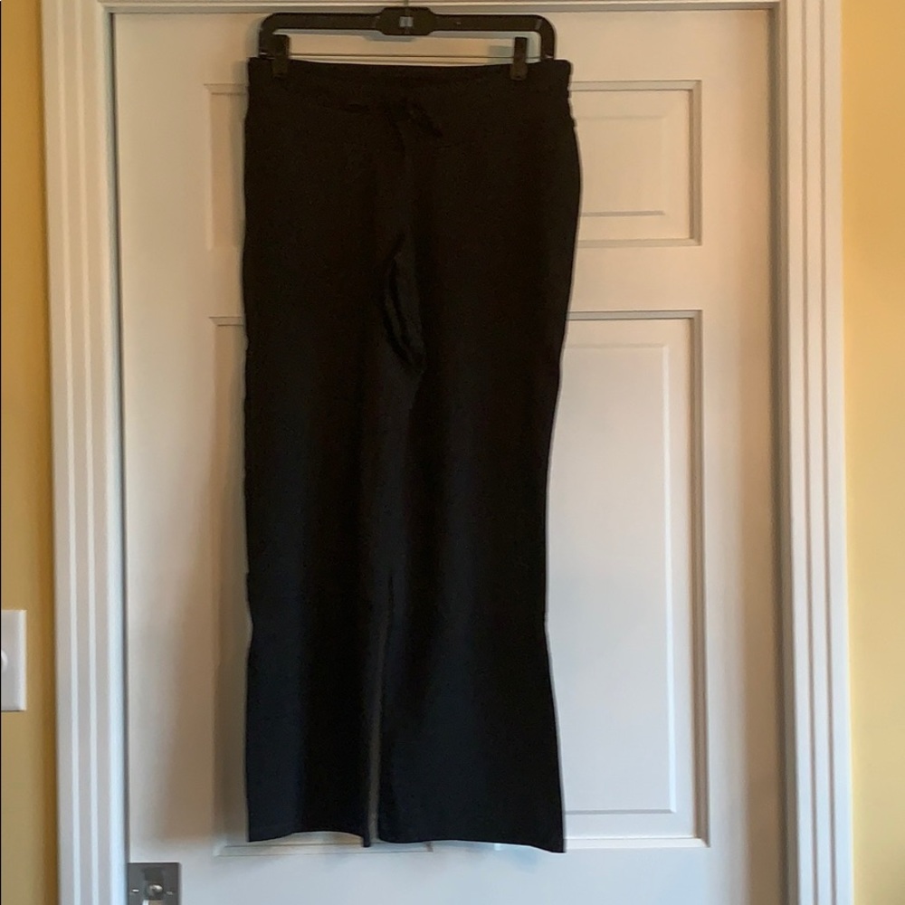 C9 Duo Dry wide leg running pant.